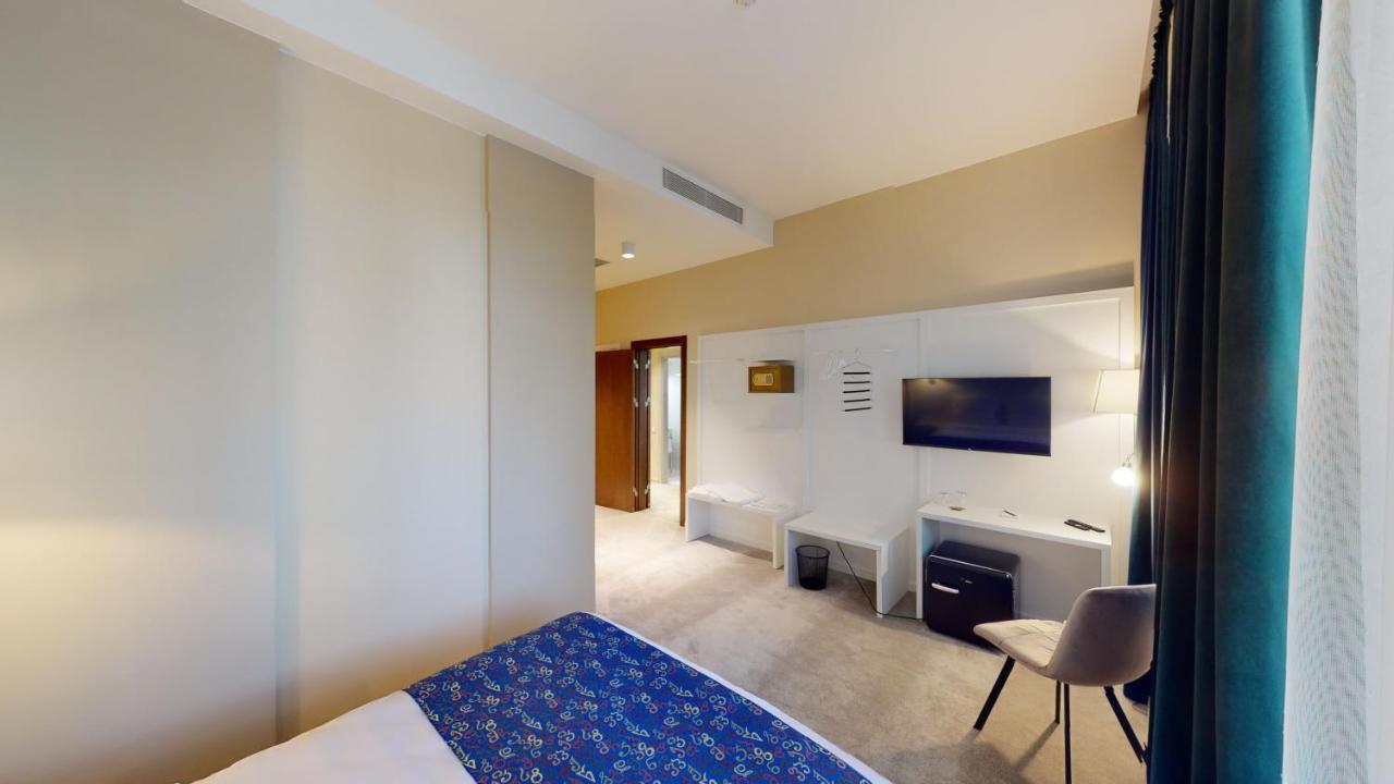 Epigraph Design Kosher Hotel Tbilisi Ngoại thất bức ảnh