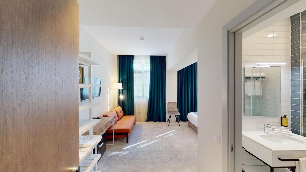 Epigraph Design Kosher Hotel Tbilisi Ngoại thất bức ảnh