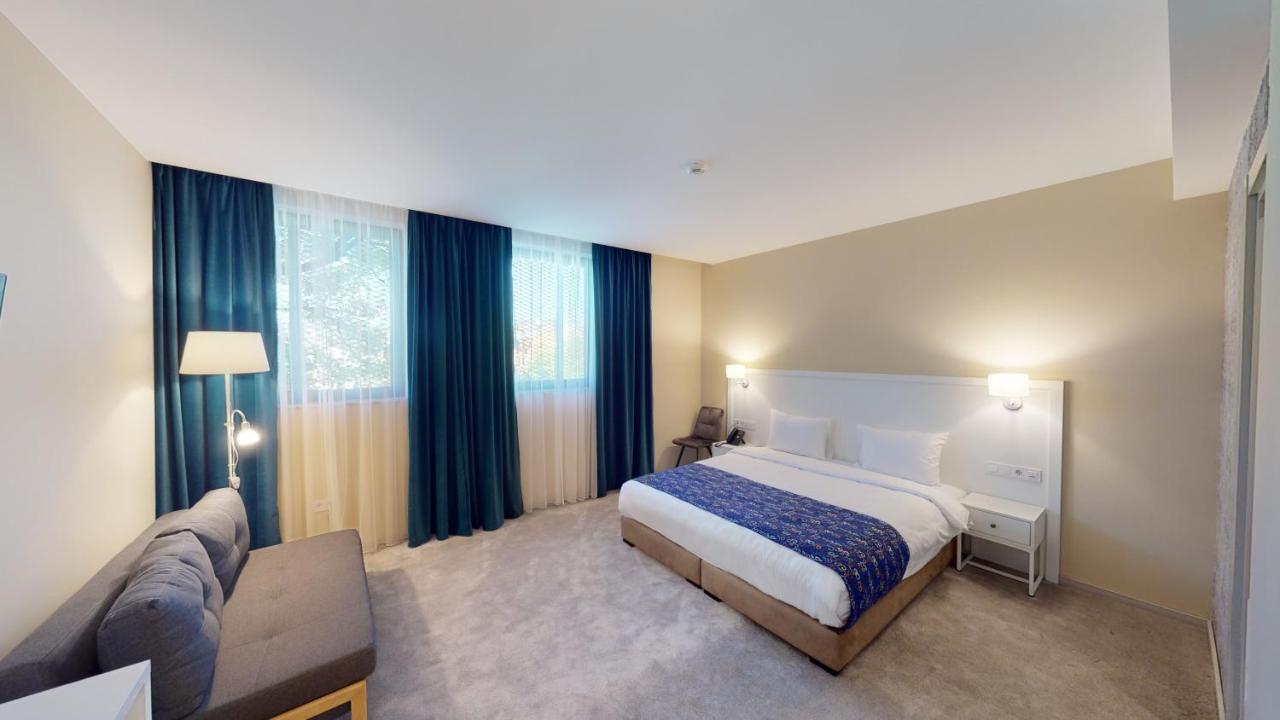 Epigraph Design Kosher Hotel Tbilisi Ngoại thất bức ảnh