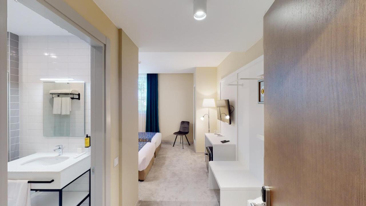 Epigraph Design Kosher Hotel Tbilisi Ngoại thất bức ảnh