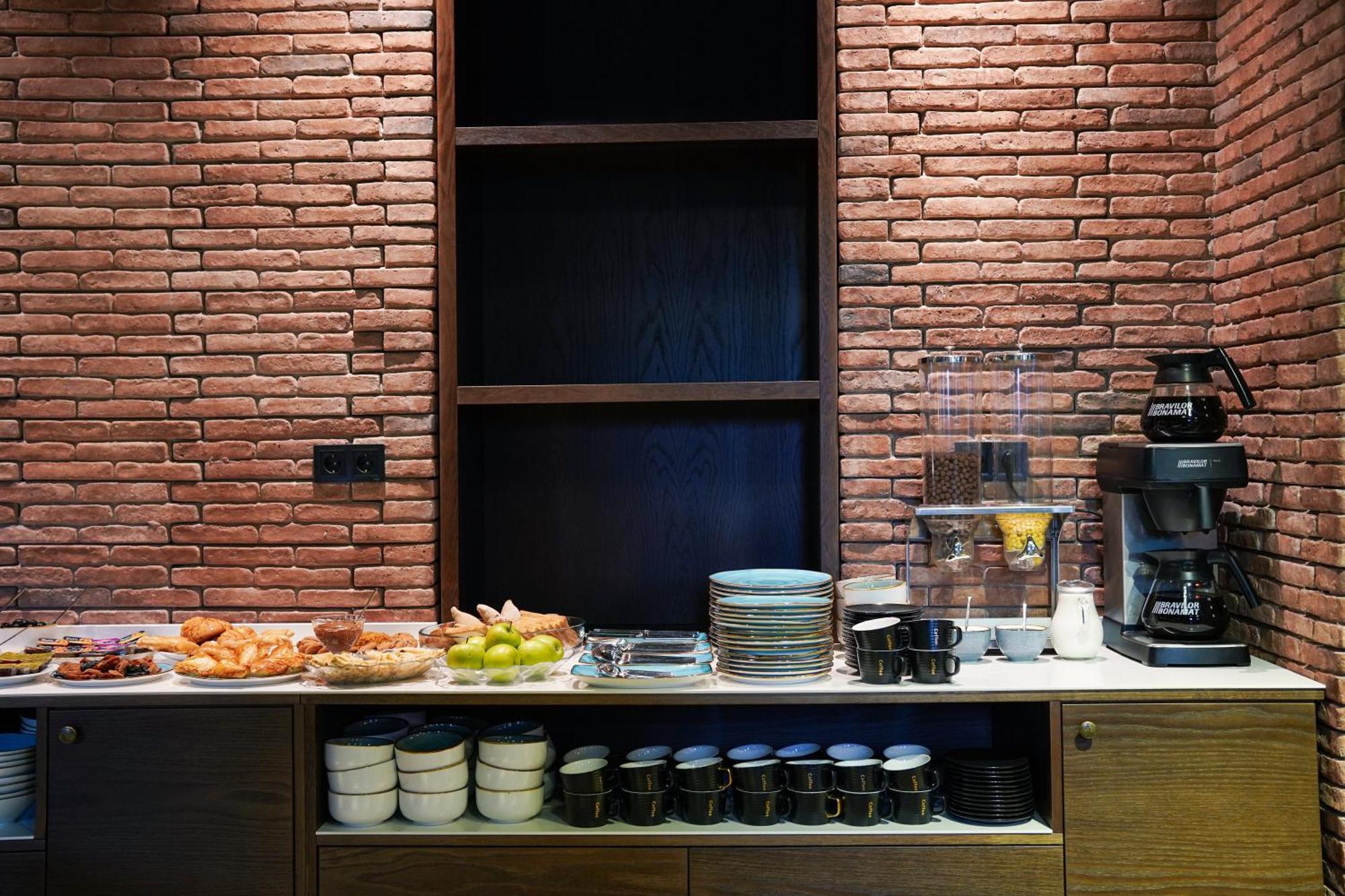 Epigraph Design Kosher Hotel Tbilisi Ngoại thất bức ảnh