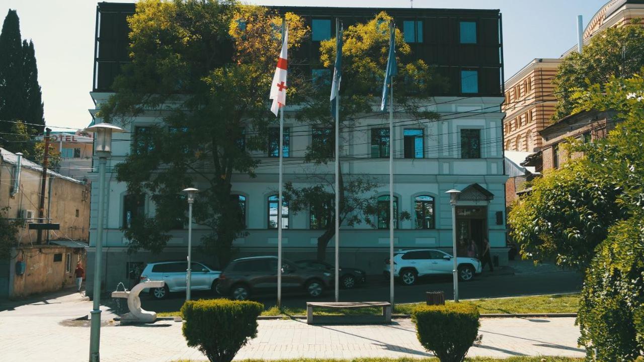 Epigraph Design Kosher Hotel Tbilisi Ngoại thất bức ảnh